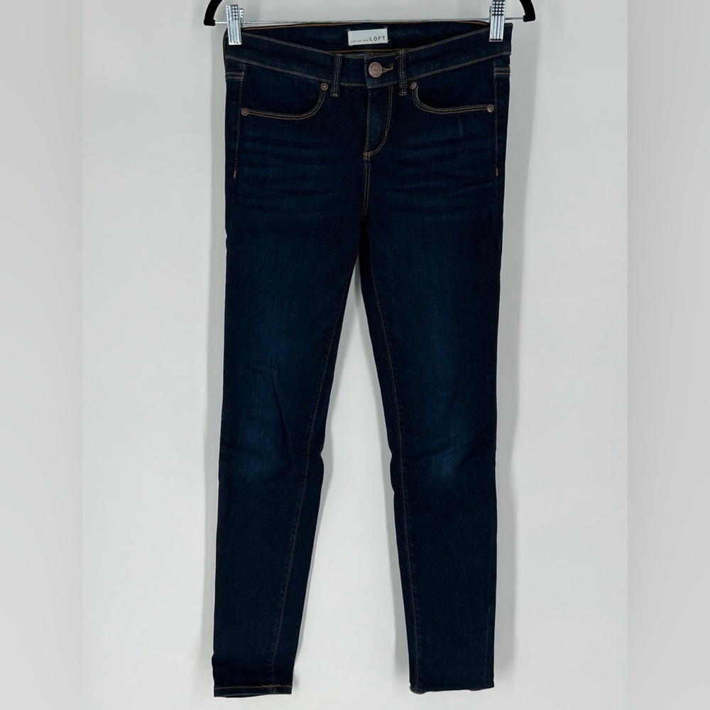 LOFT Denim Jeggings in a‎ dark wash.